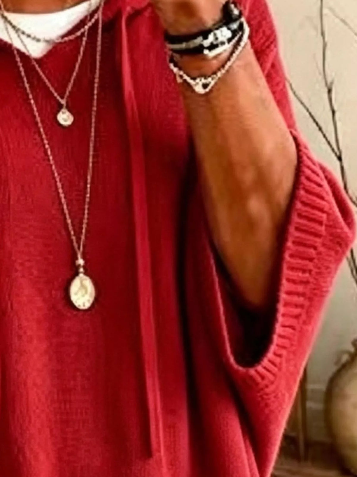 Rose – Poncho Sweater