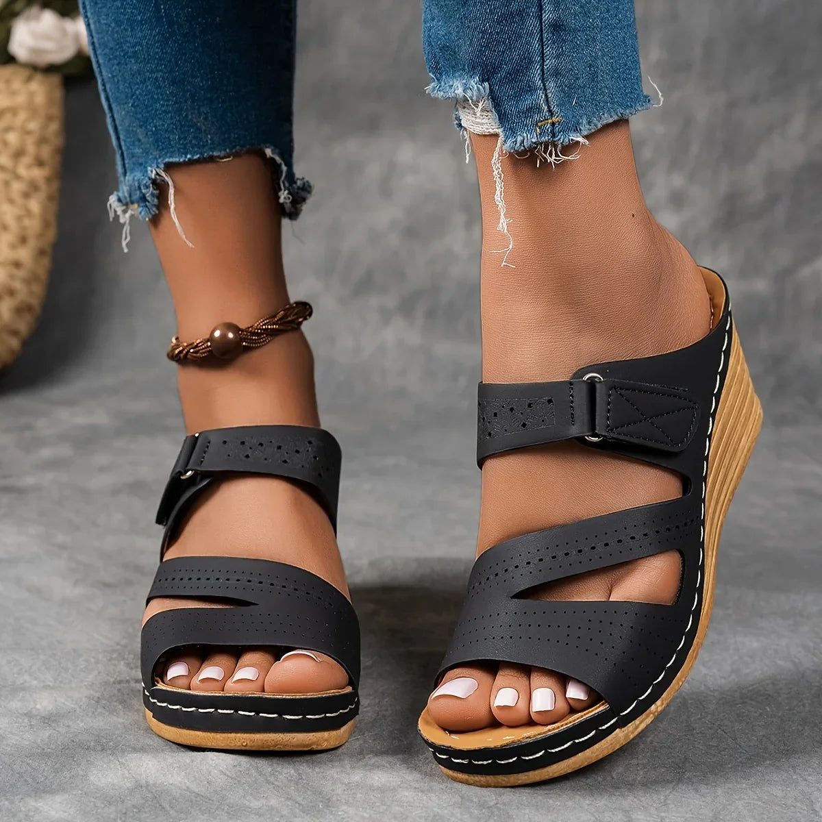 Sandra Leather Wedge Sandal