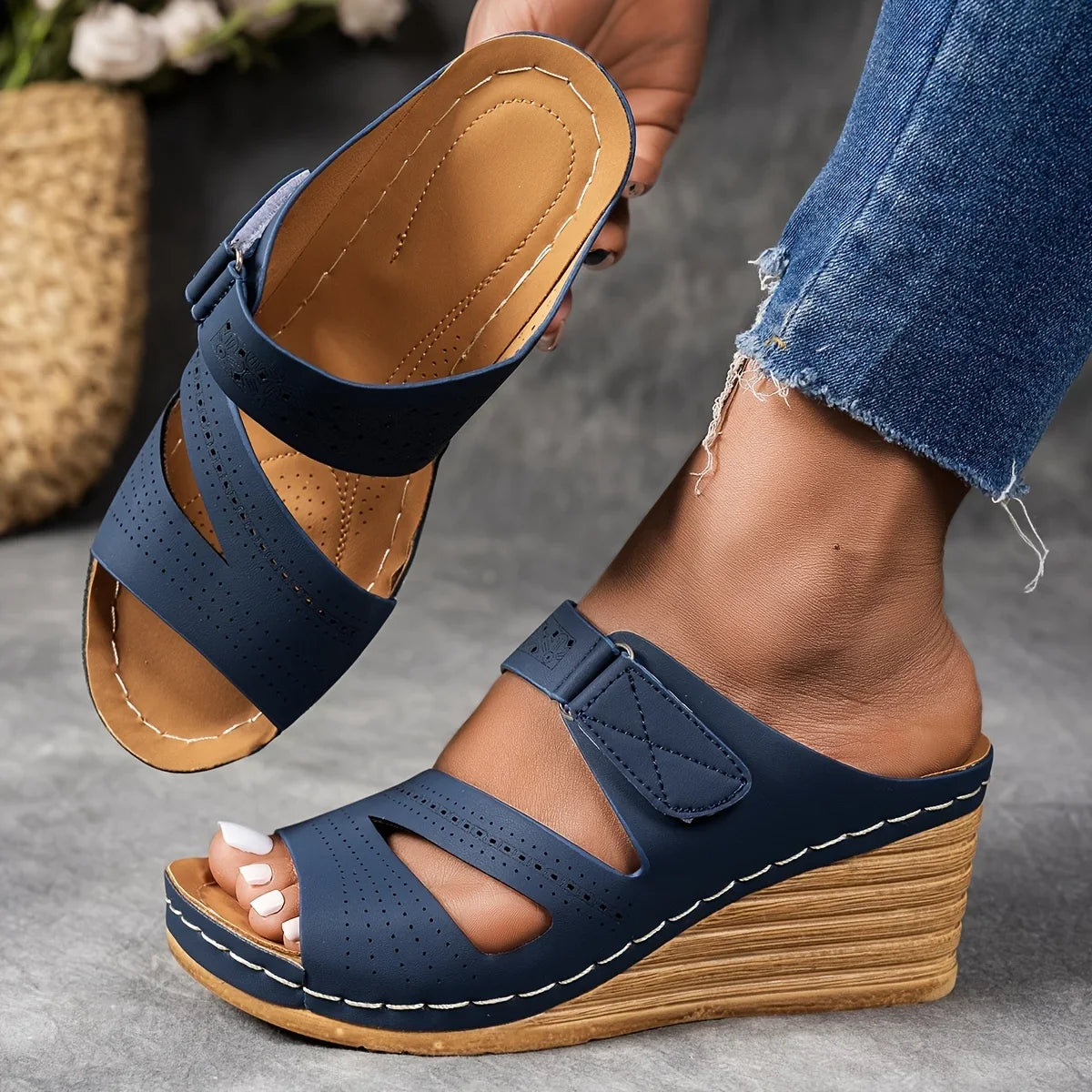 Sandra Leather Wedge Sandal