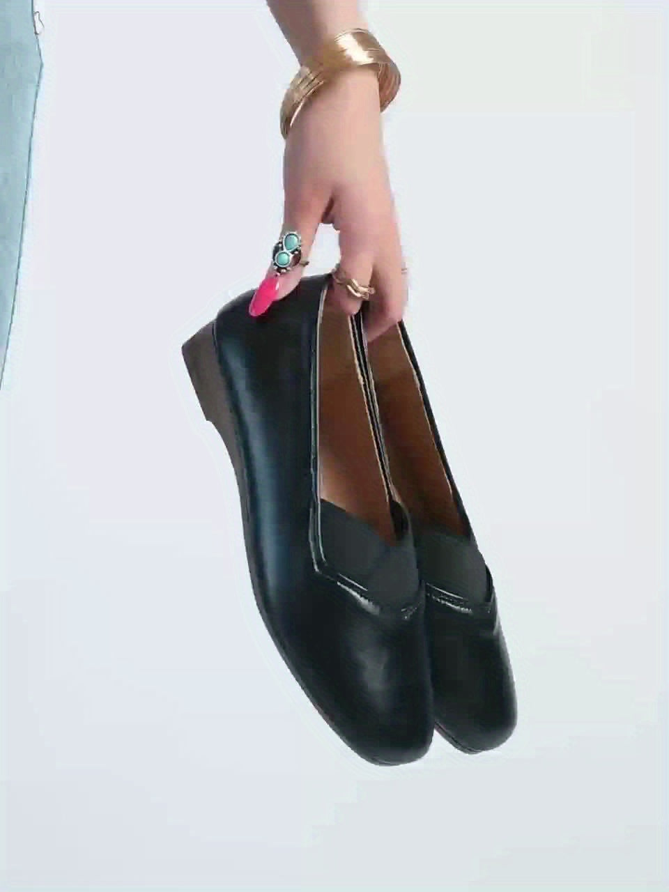 Delphine™ | Cross-Strap Square-Toe Flats