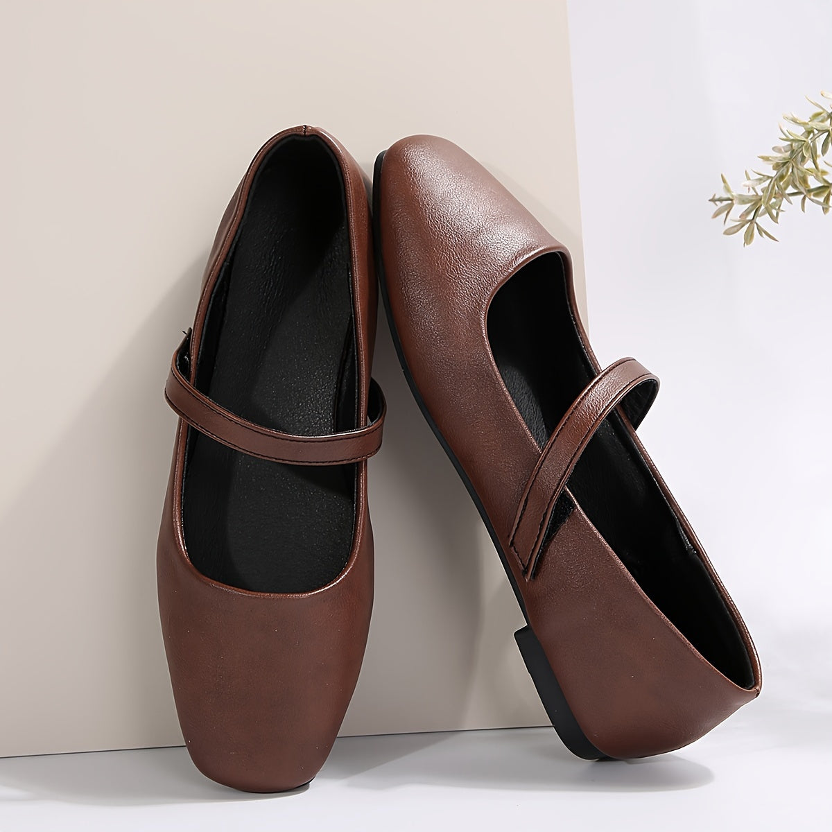 Rosamund™ | Square-Toe Mary Jane Flats