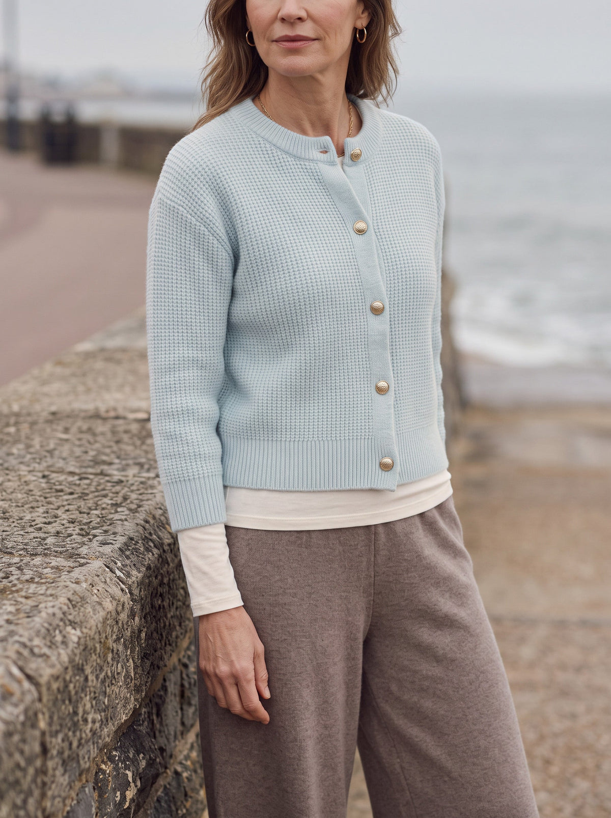 Gaya | Button Cropped Knit Cardigan